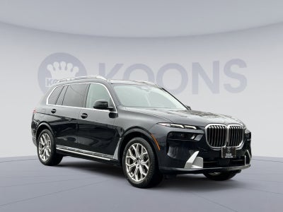 2025 BMW X7 xDrive40i