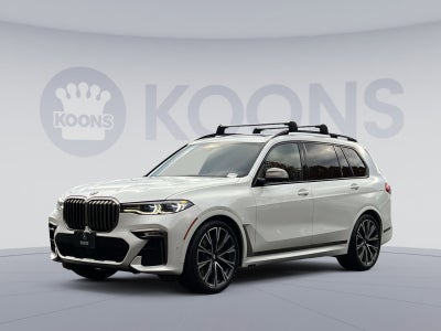 2022 BMW X7 M50i
