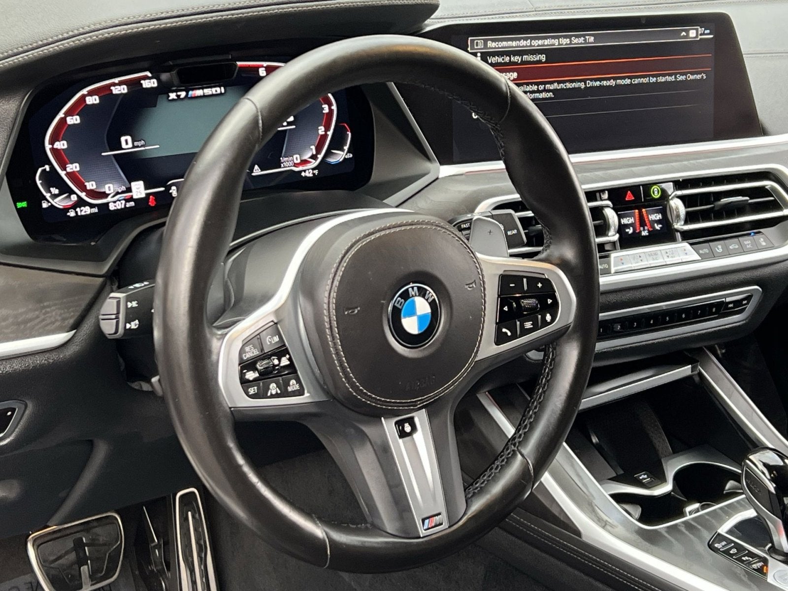 2022 BMW X7 M50i
