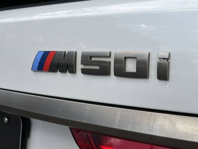 2022 BMW X7 M50i
