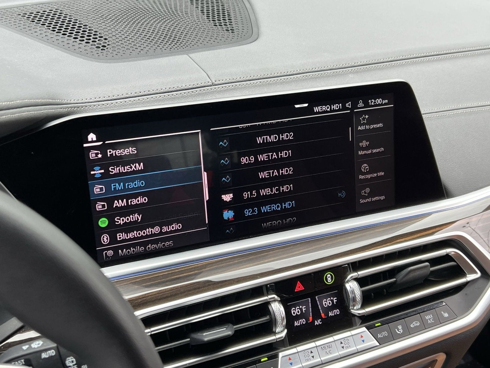 2023 BMW X5 xDrive45e