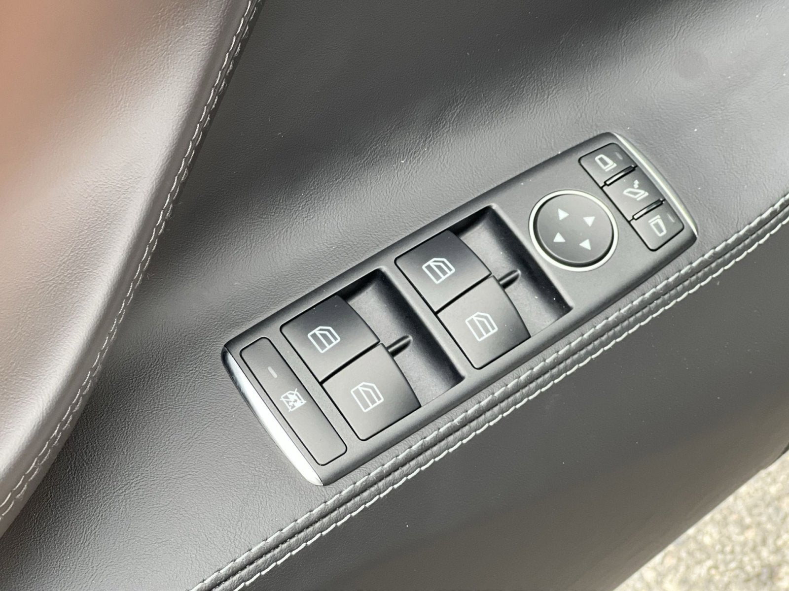 2017 Tesla Model S 75