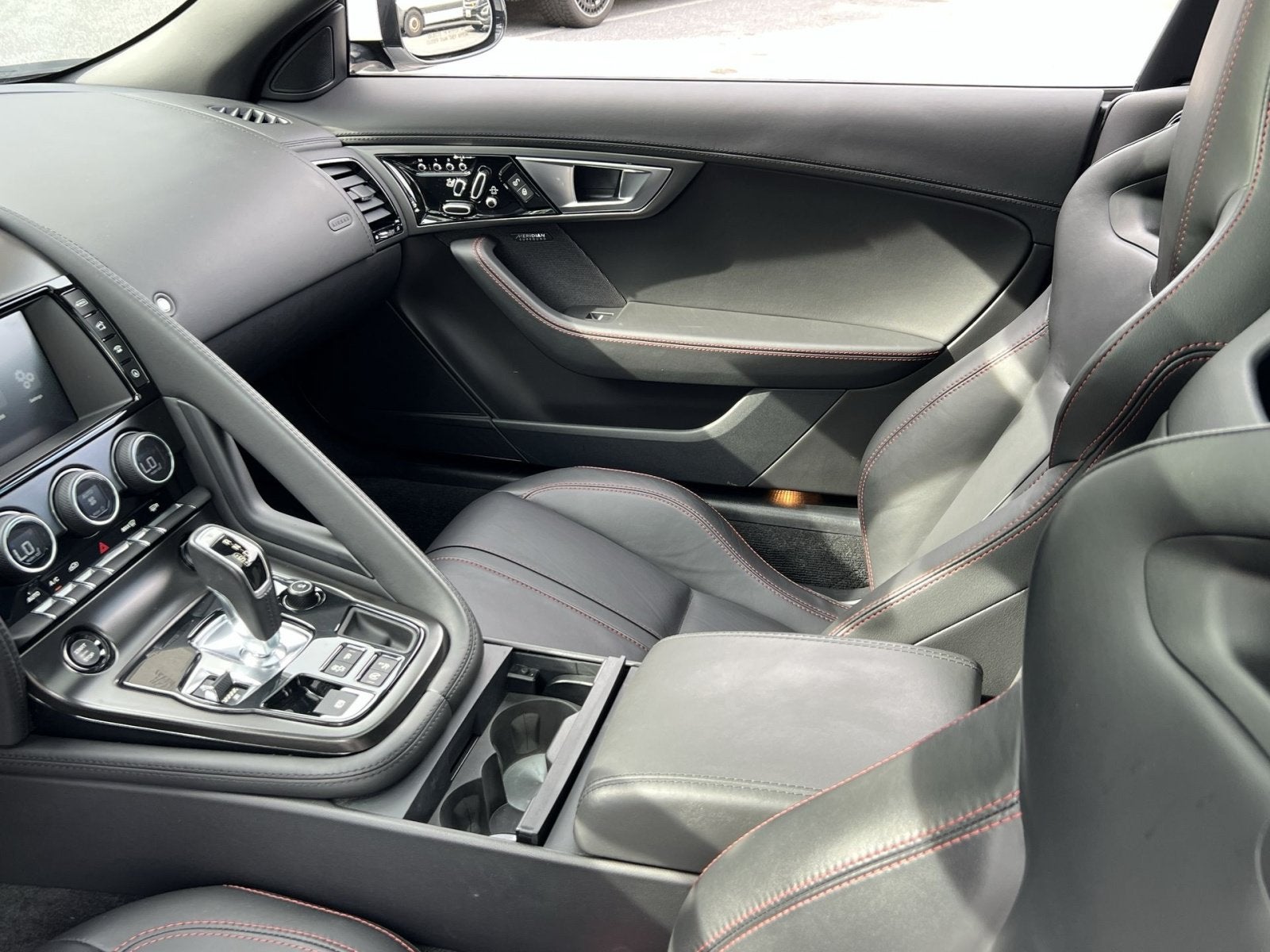 2016 Jaguar F-TYPE Base