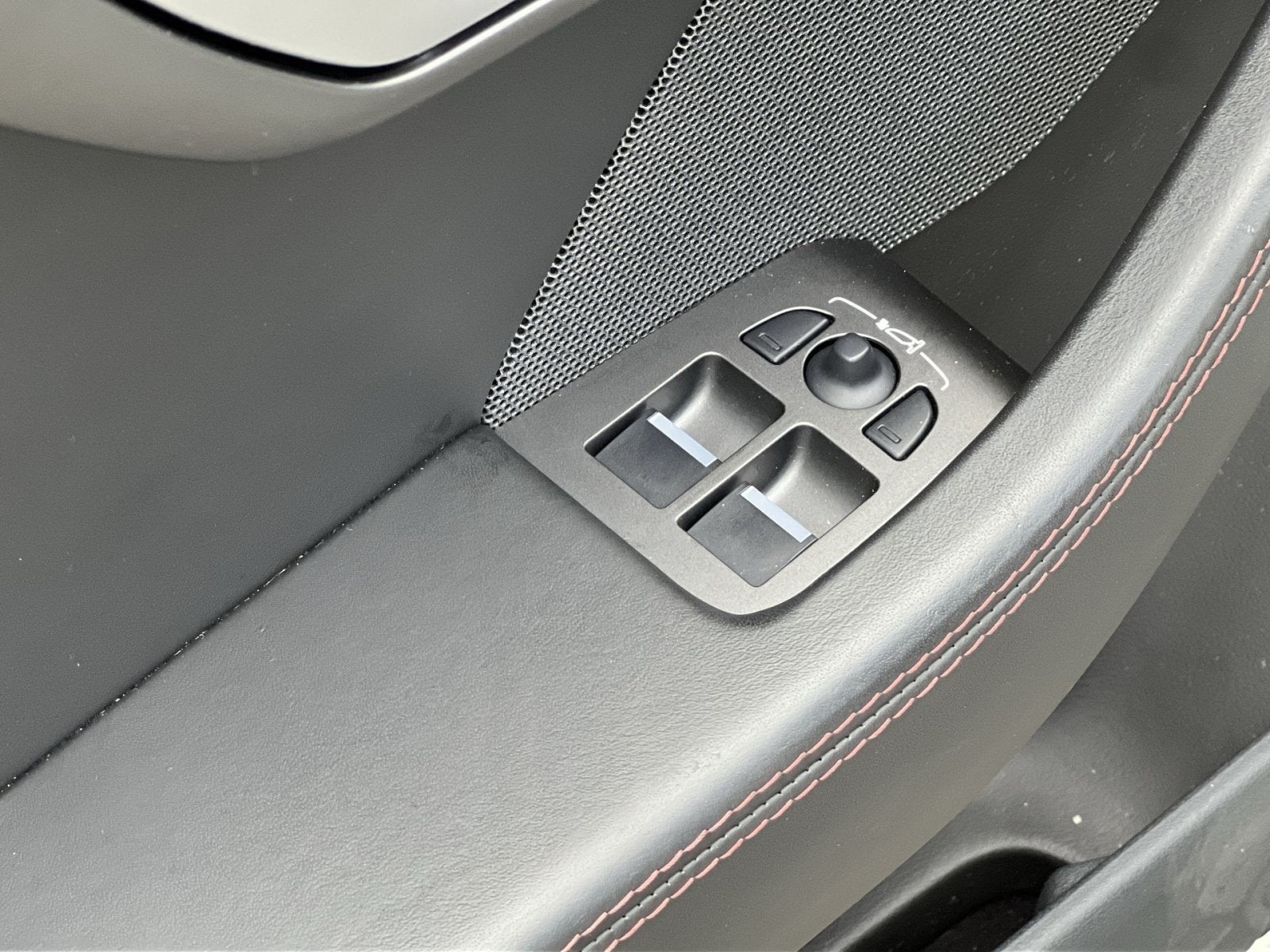2016 Jaguar F-TYPE Base