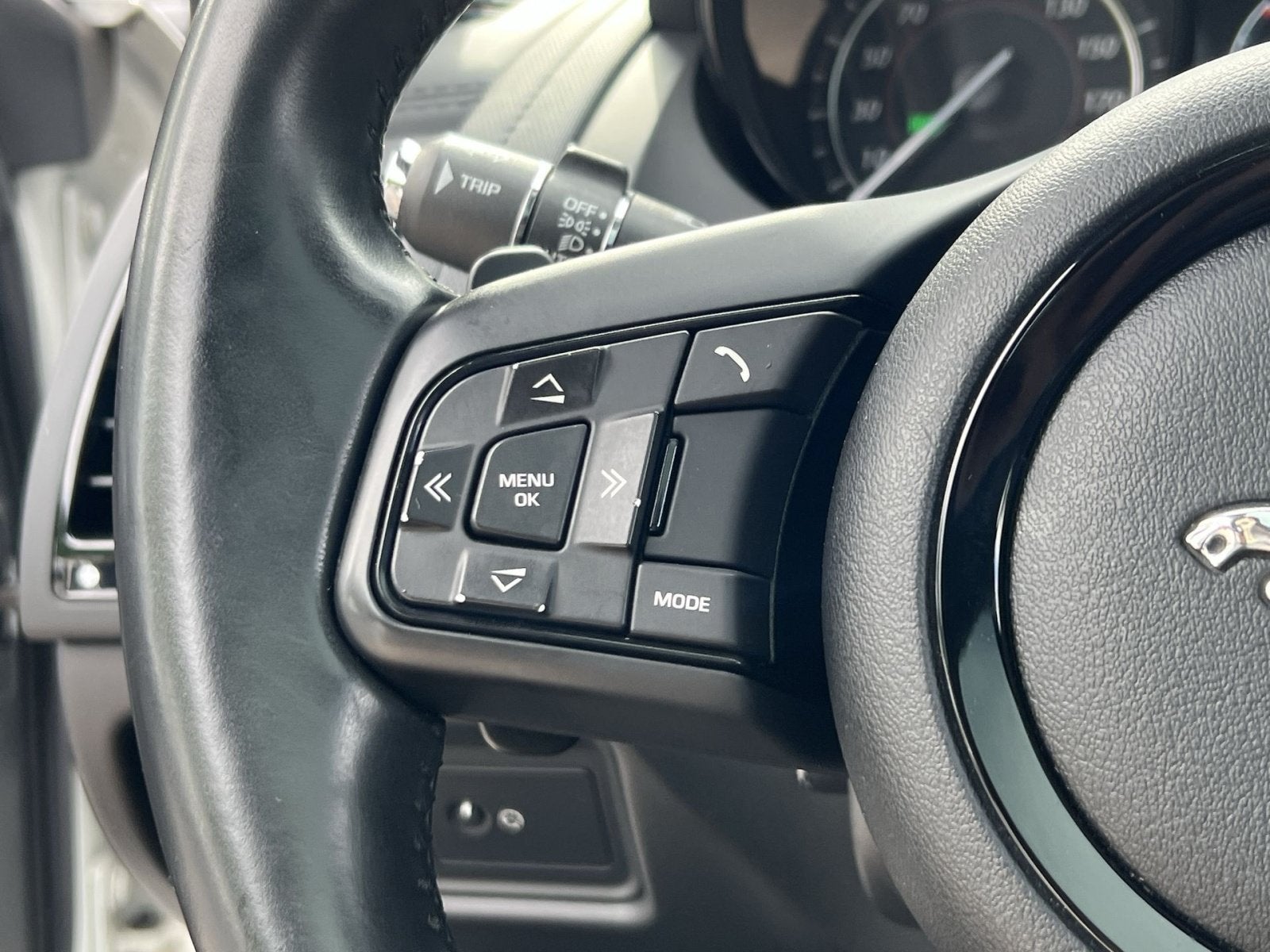 2016 Jaguar F-TYPE Base