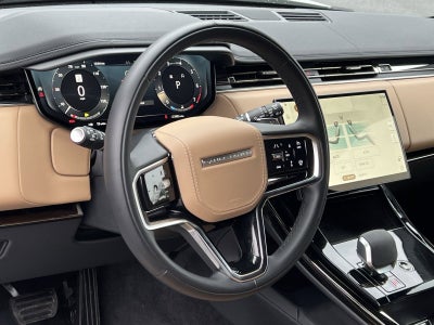 2025 Land Rover Range Rover Sport SE
