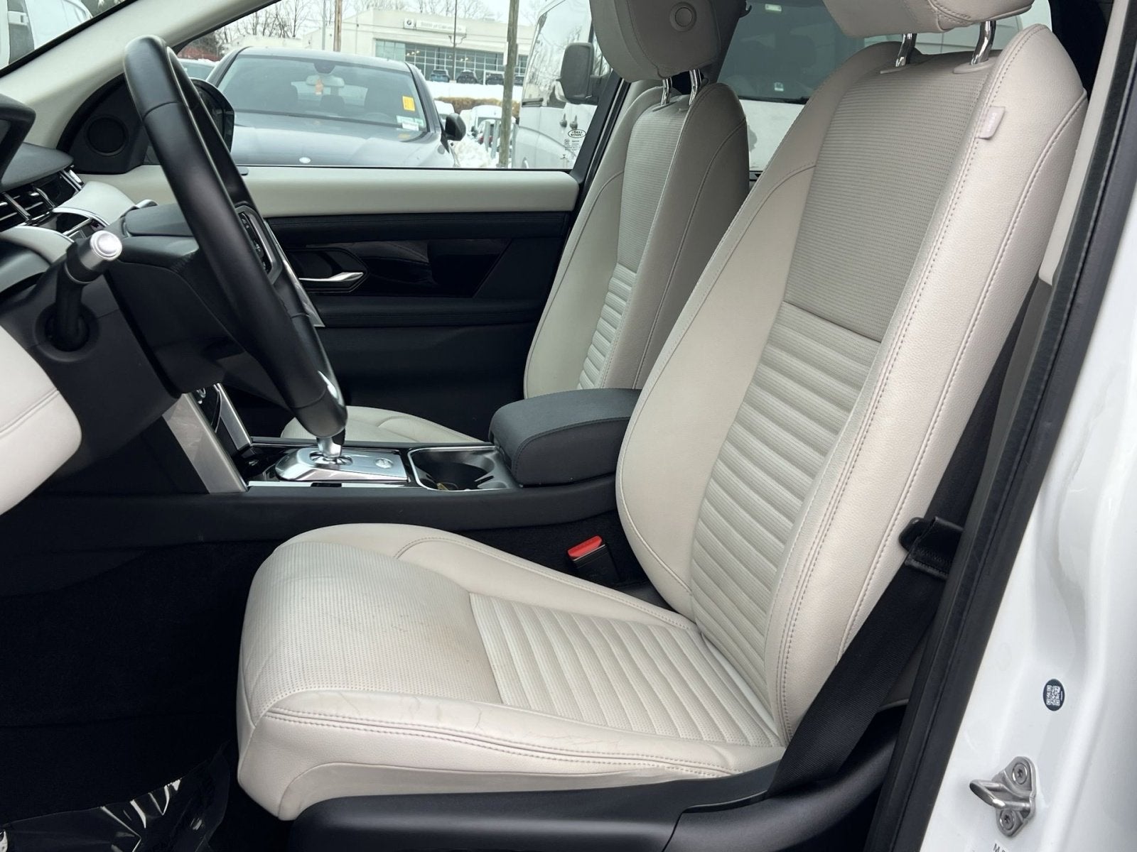 2022 Land Rover Discovery Sport SE