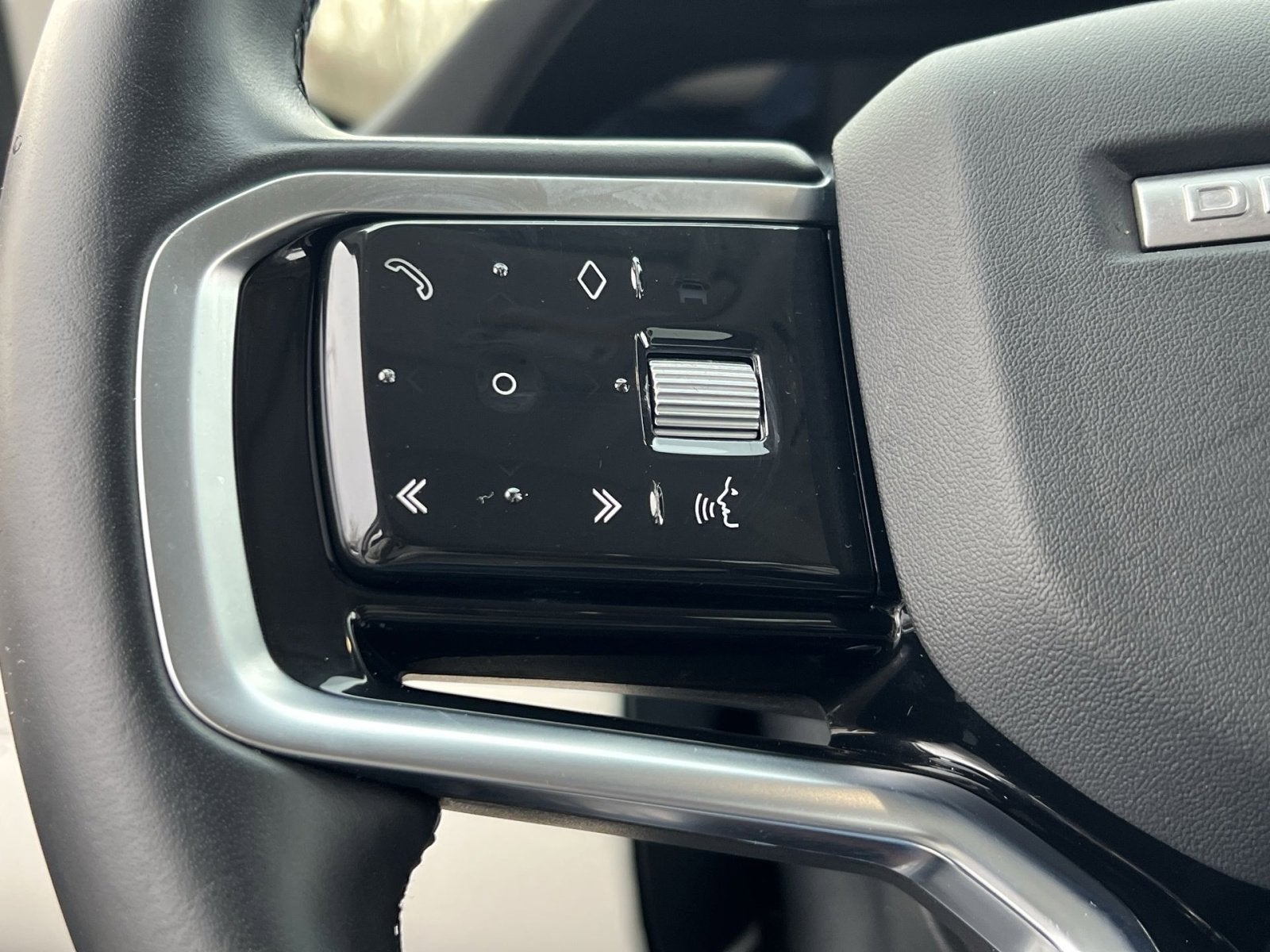 2022 Land Rover Discovery Sport SE