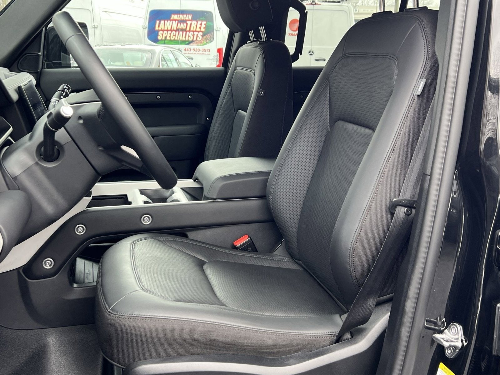2025 Land Rover Defender 110 S