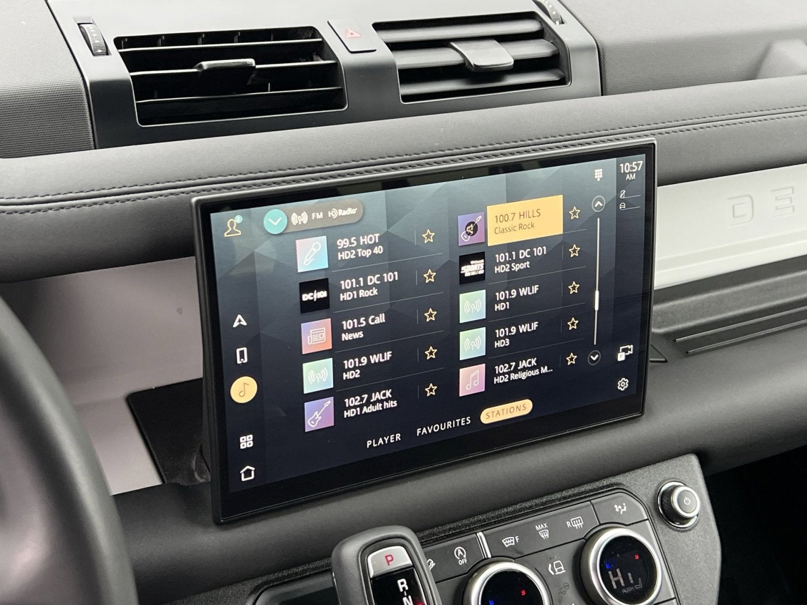 2025 Land Rover Defender 110 S