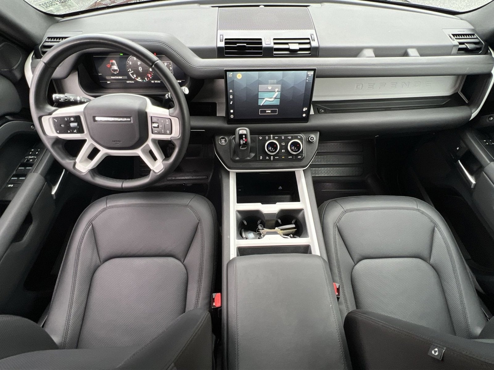 2025 Land Rover Defender 110 S