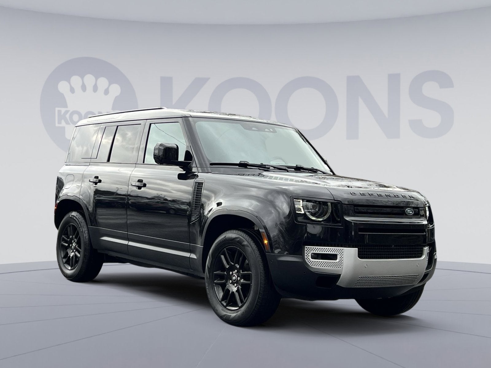 2025 Land Rover Defender 110 S