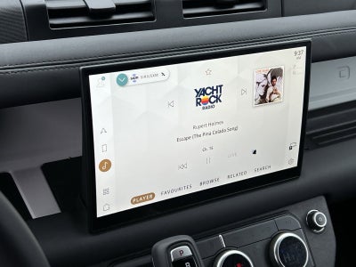 2025 Land Rover Defender 110 S