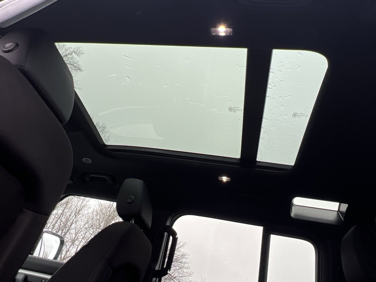 2025 Land Rover Defender 110 S