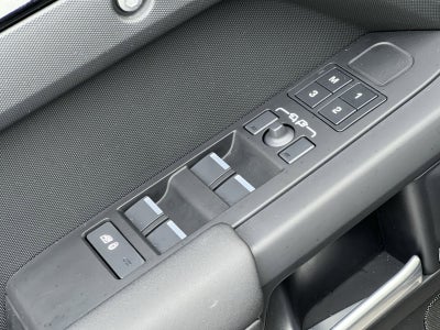 2025 Land Rover Defender 110 S