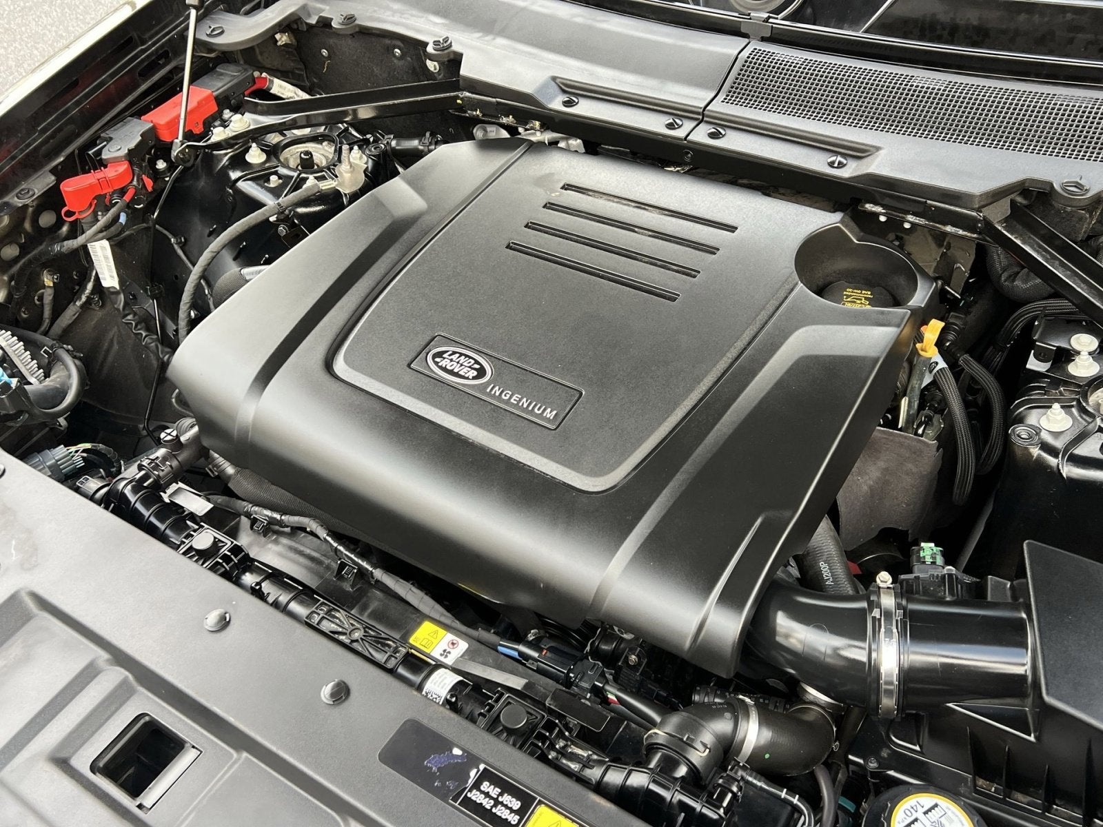 2025 Land Rover Defender 110 S