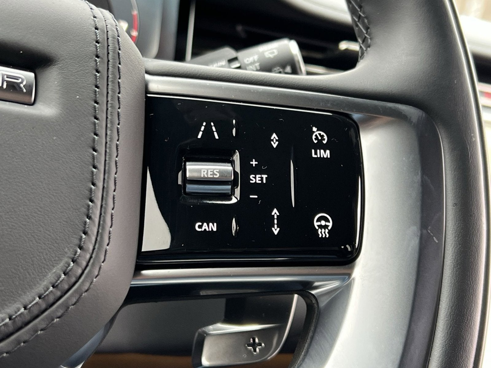 2025 Land Rover Range Rover Autobiography