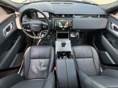 2025 Land Rover Range Rover Velar Dynamic SE