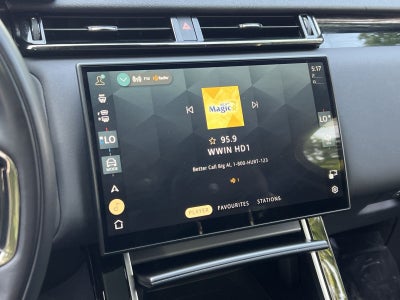 2025 Land Rover Range Rover Velar Dynamic SE
