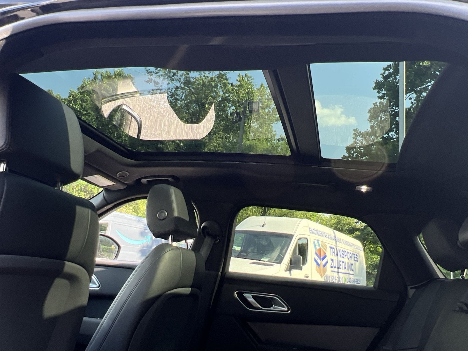 2025 Land Rover Range Rover Velar Dynamic SE
