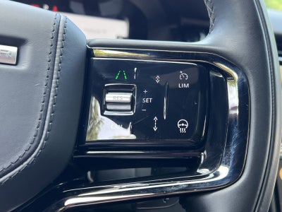 2025 Land Rover Range Rover Velar Dynamic SE