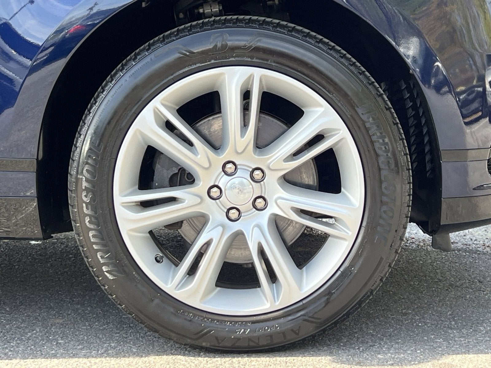 2022 Land Rover Range Rover Velar P250 R-Dynamic S