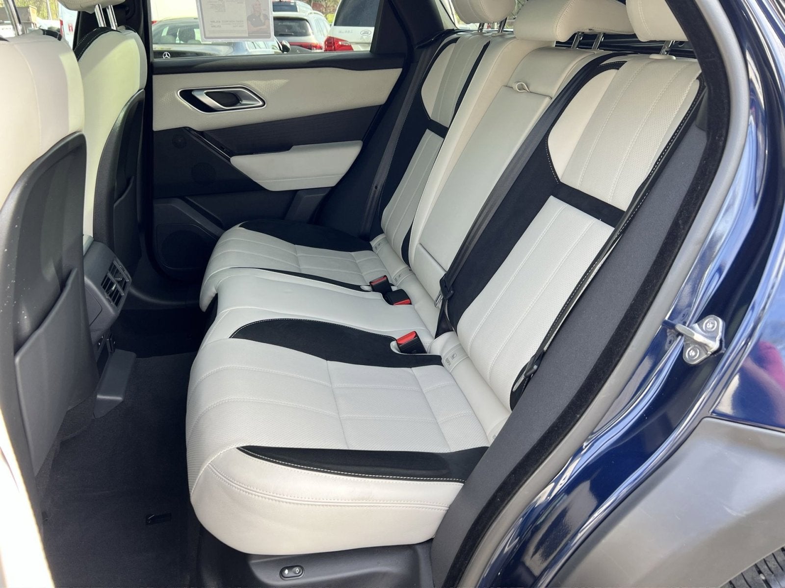 2022 Land Rover Range Rover Velar P250 R-Dynamic S