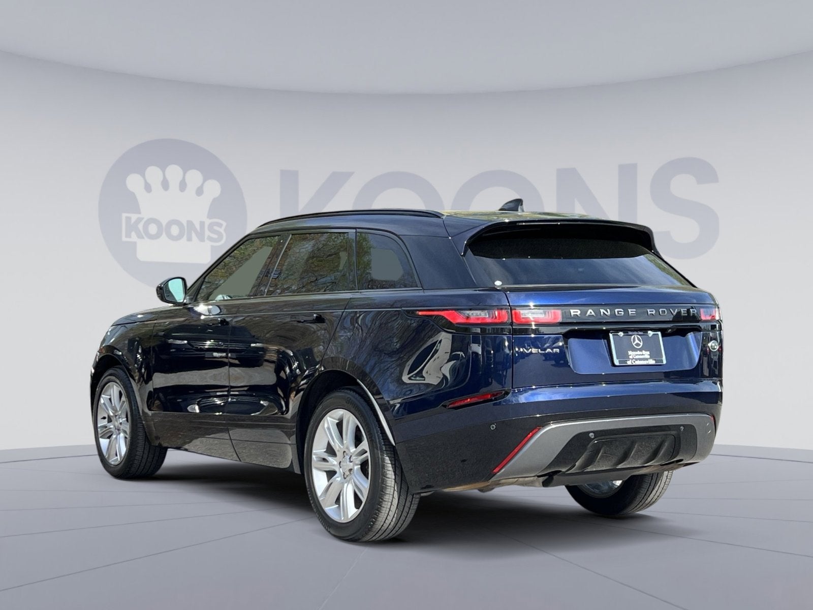 2022 Land Rover Range Rover Velar P250 R-Dynamic S