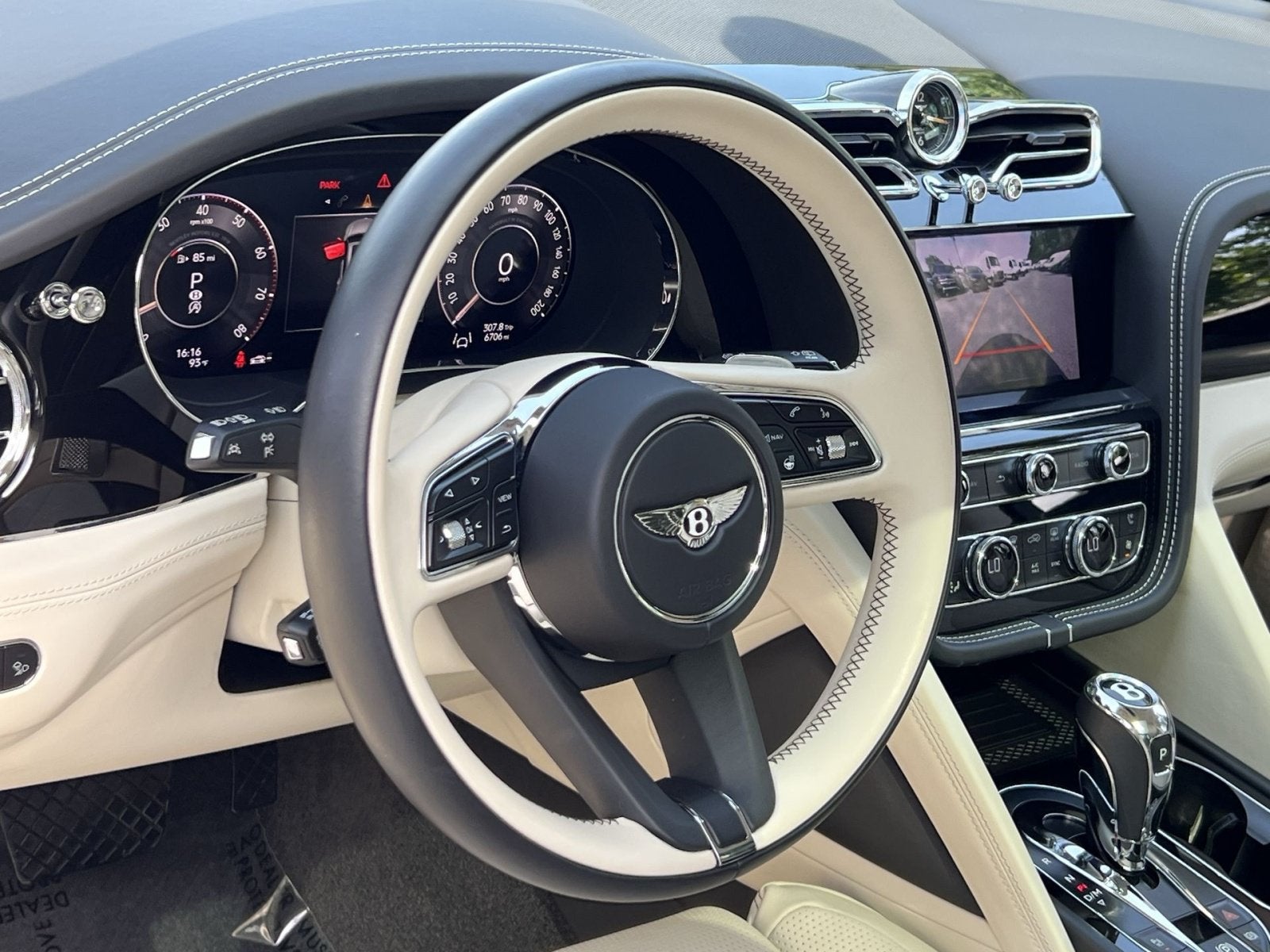 2024 Bentley Bentayga EWB EWB