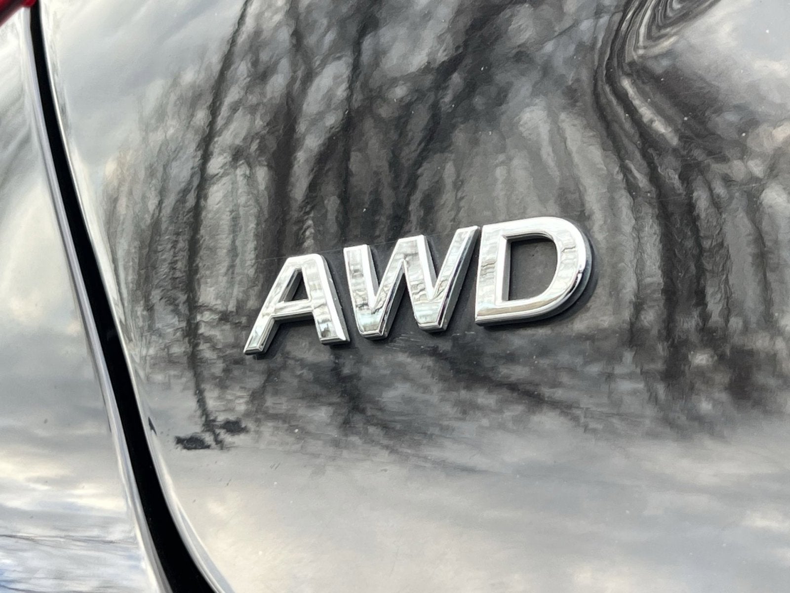 2017 INFINITI QX30 Luxury