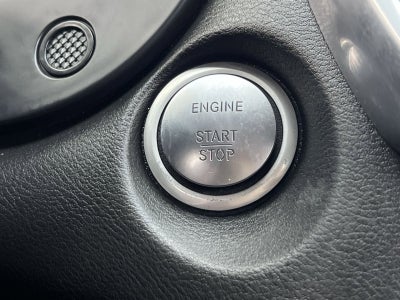 2017 INFINITI QX30 Luxury