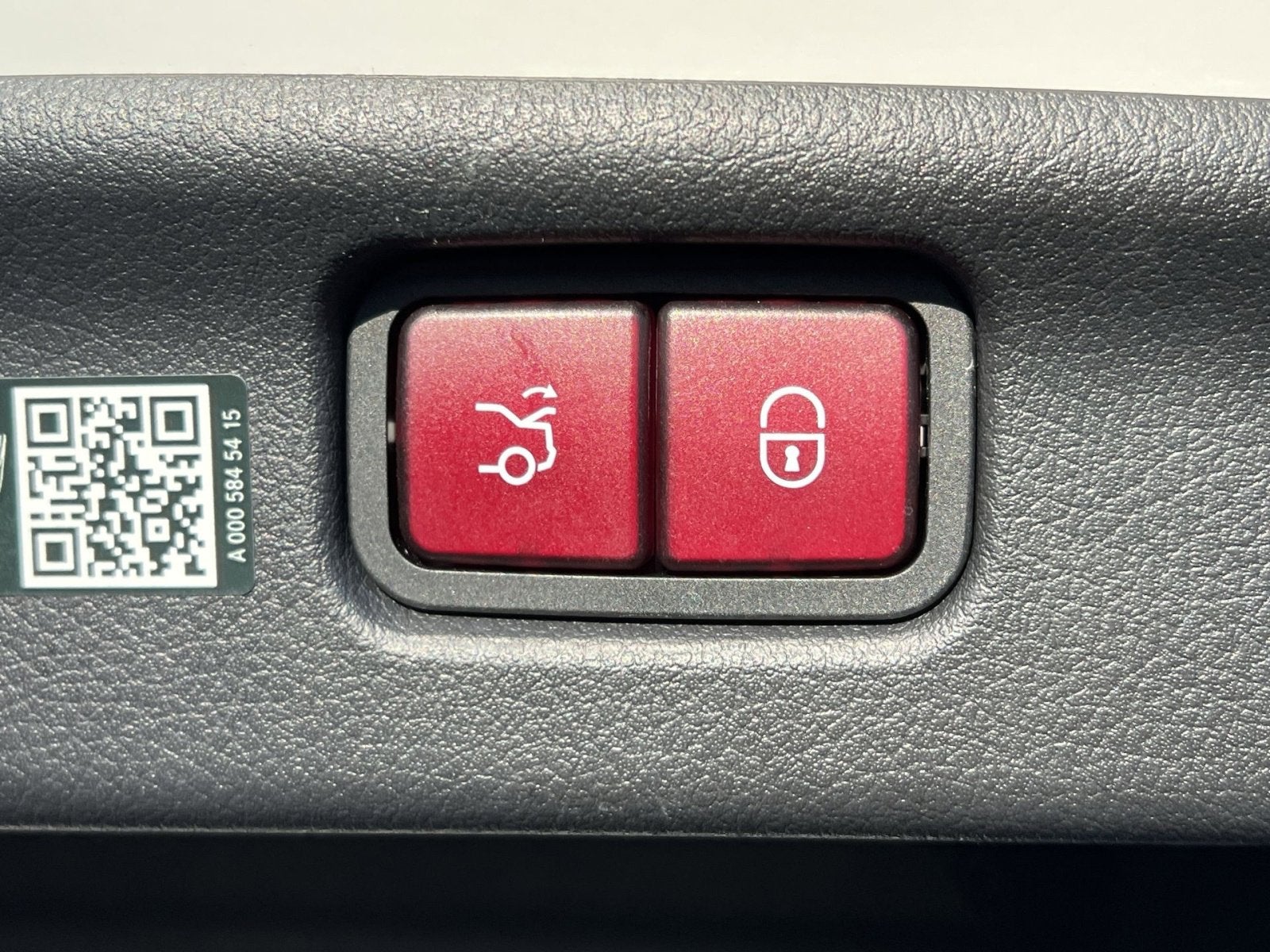 2022 Mercedes-Benz C-Class C 300