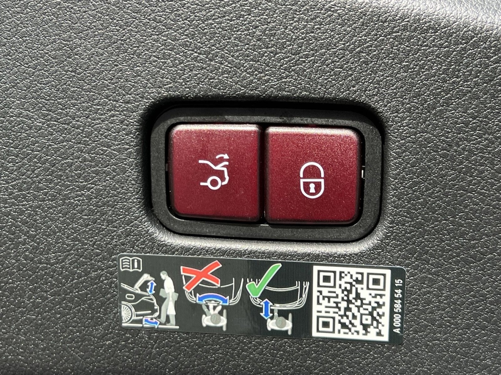 2025 Mercedes-Benz CLE CLE 300