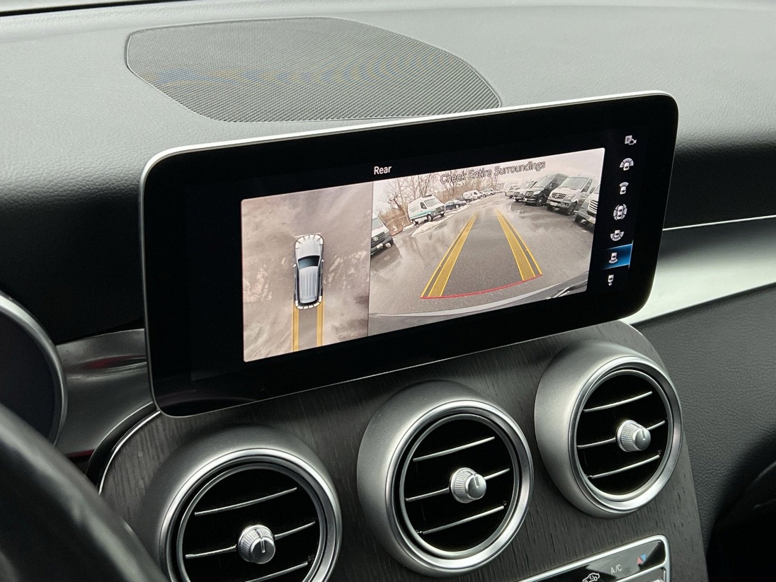 2021 Mercedes-Benz GLC GLC 300