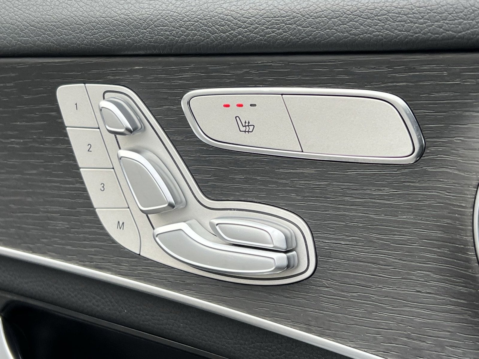 2021 Mercedes-Benz GLC GLC 300