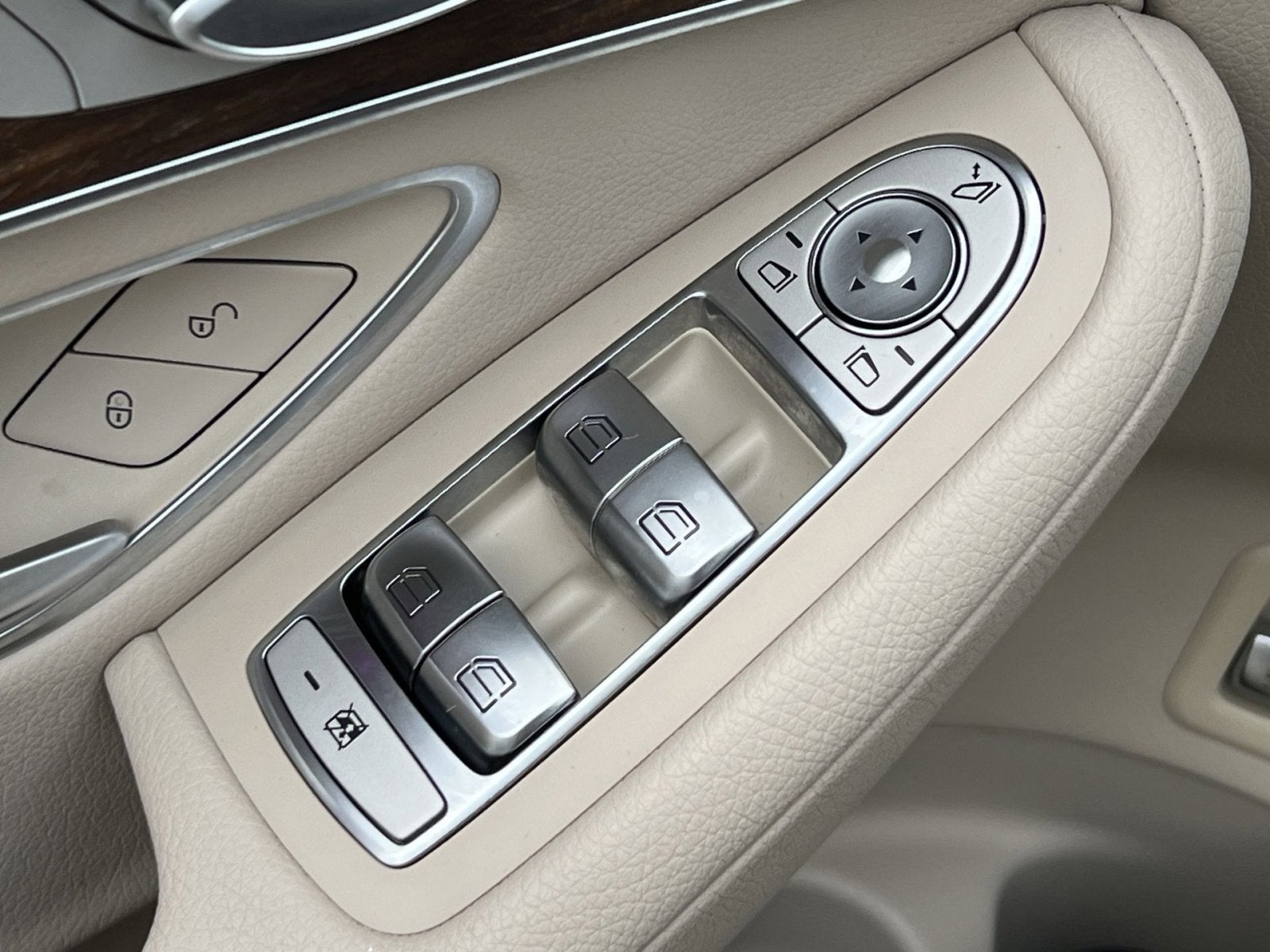 2021 Mercedes-Benz GLC GLC 300