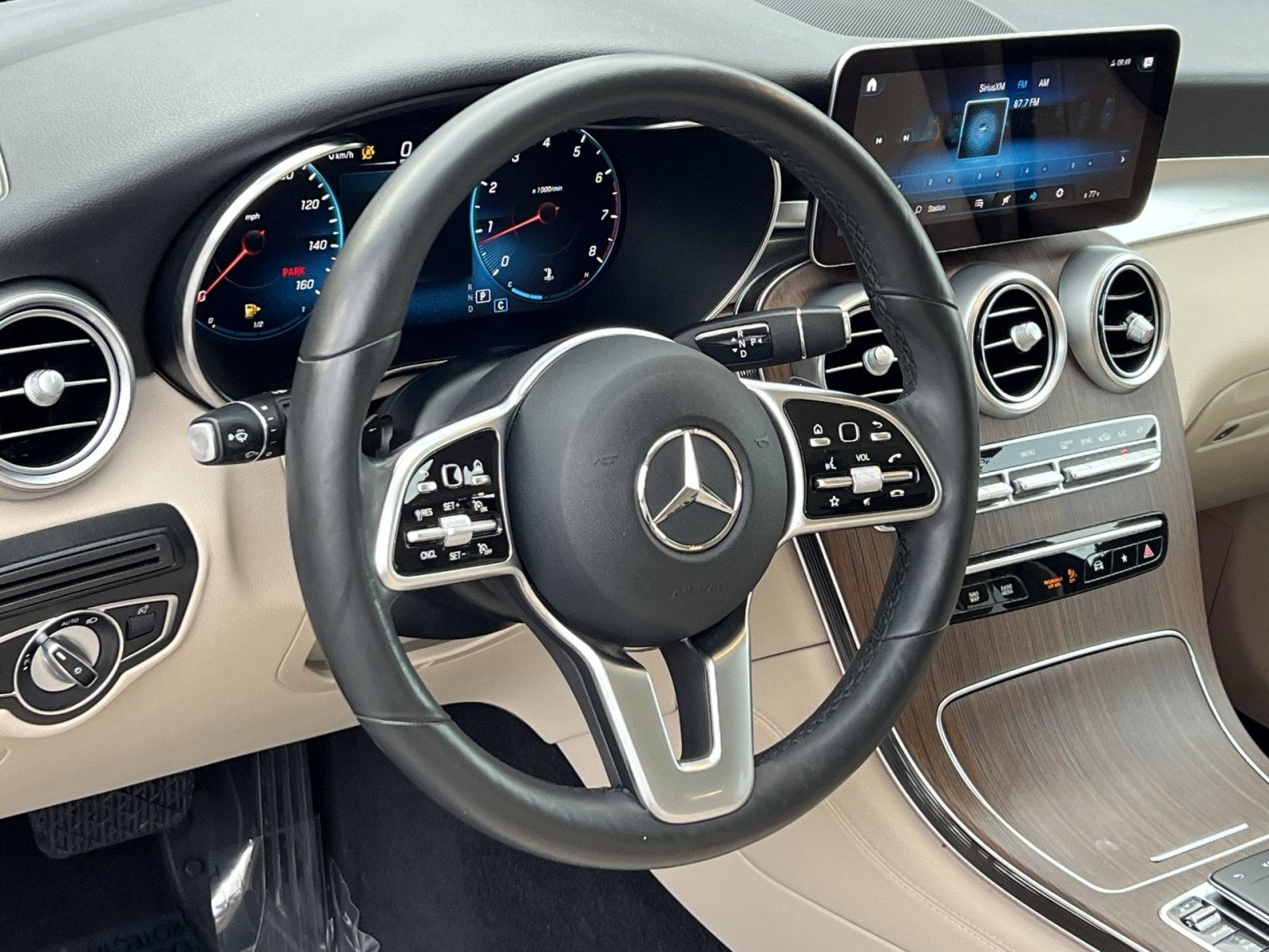 2021 Mercedes-Benz GLC GLC 300