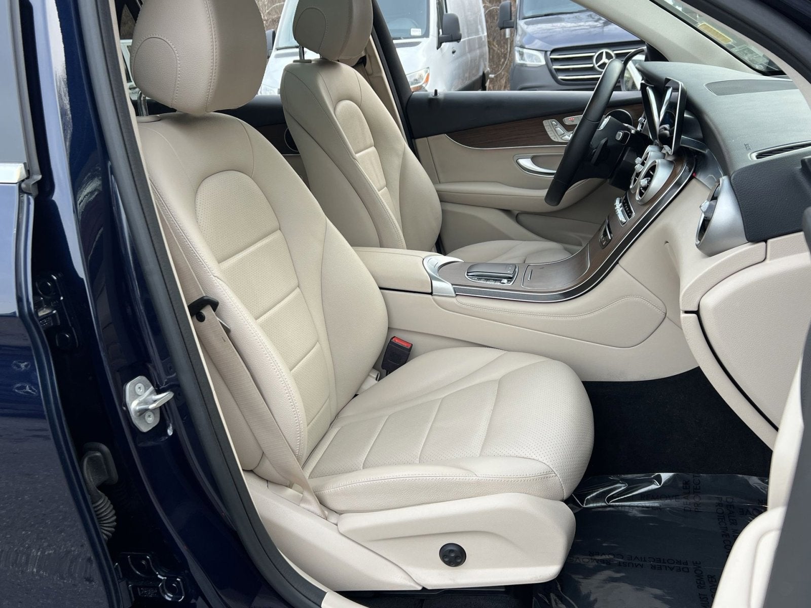 2021 Mercedes-Benz GLC GLC 300