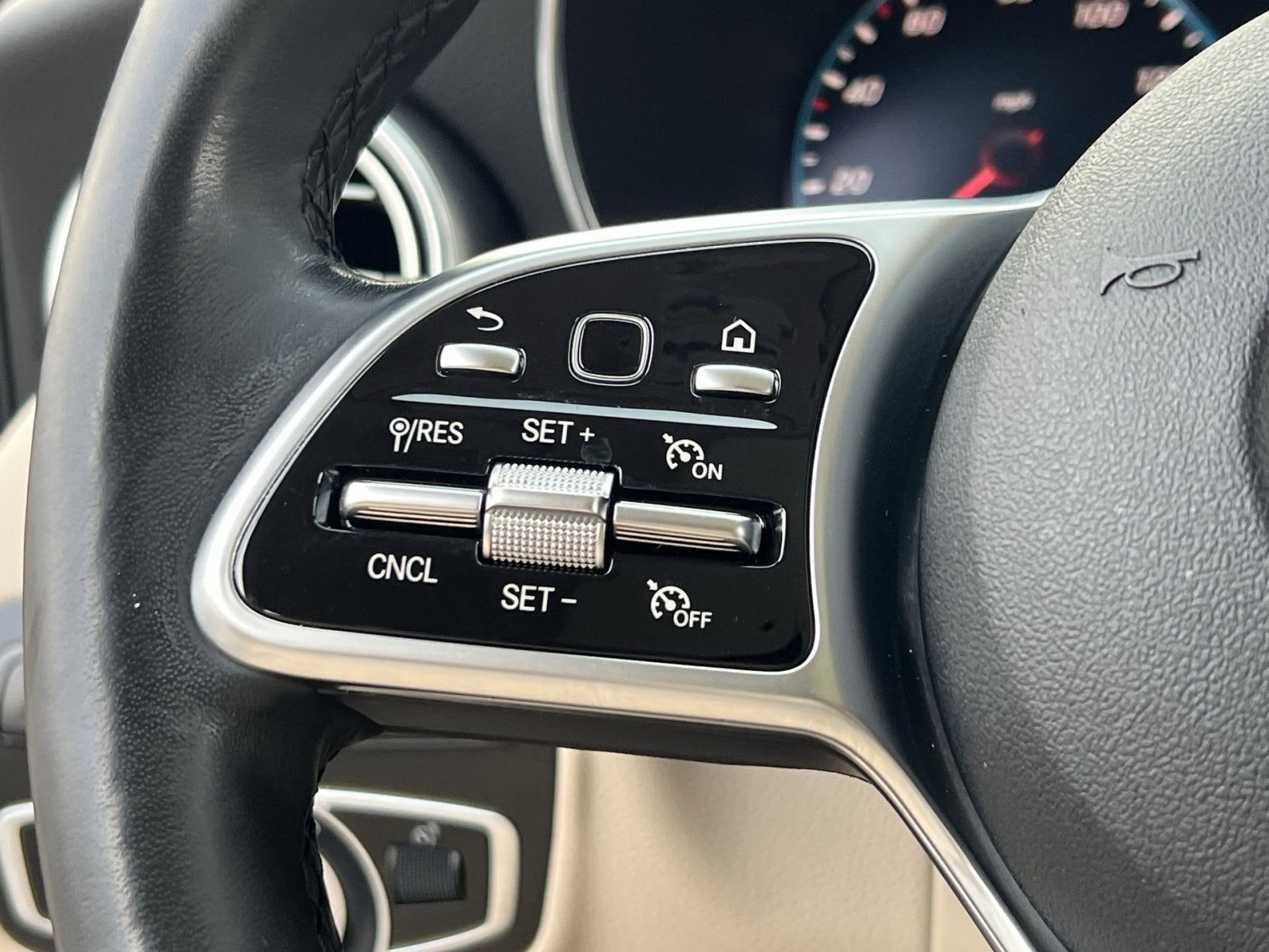 2021 Mercedes-Benz GLC GLC 300