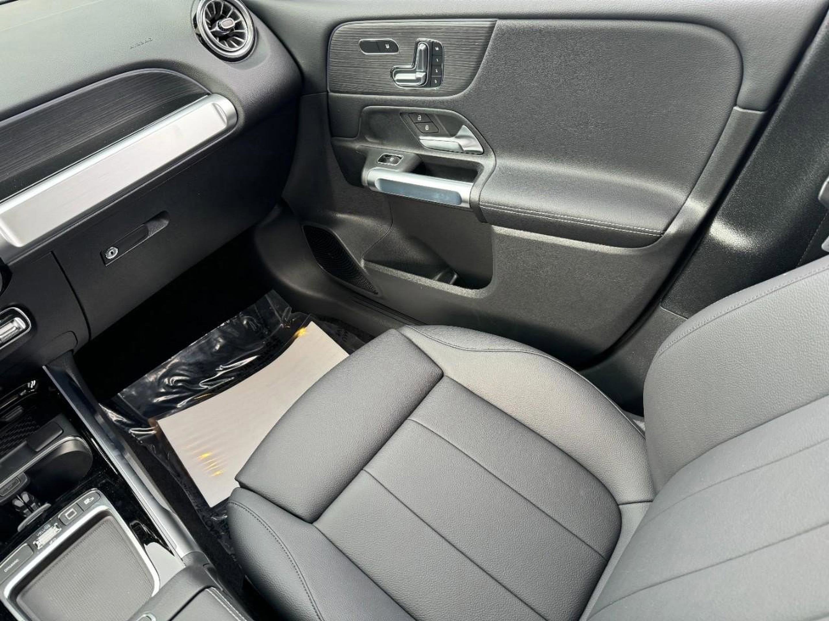 2026 Mercedes-Benz GLB GLB 250