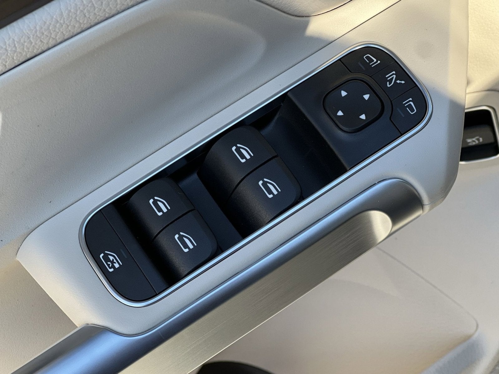 2026 Mercedes-Benz GLB GLB 250