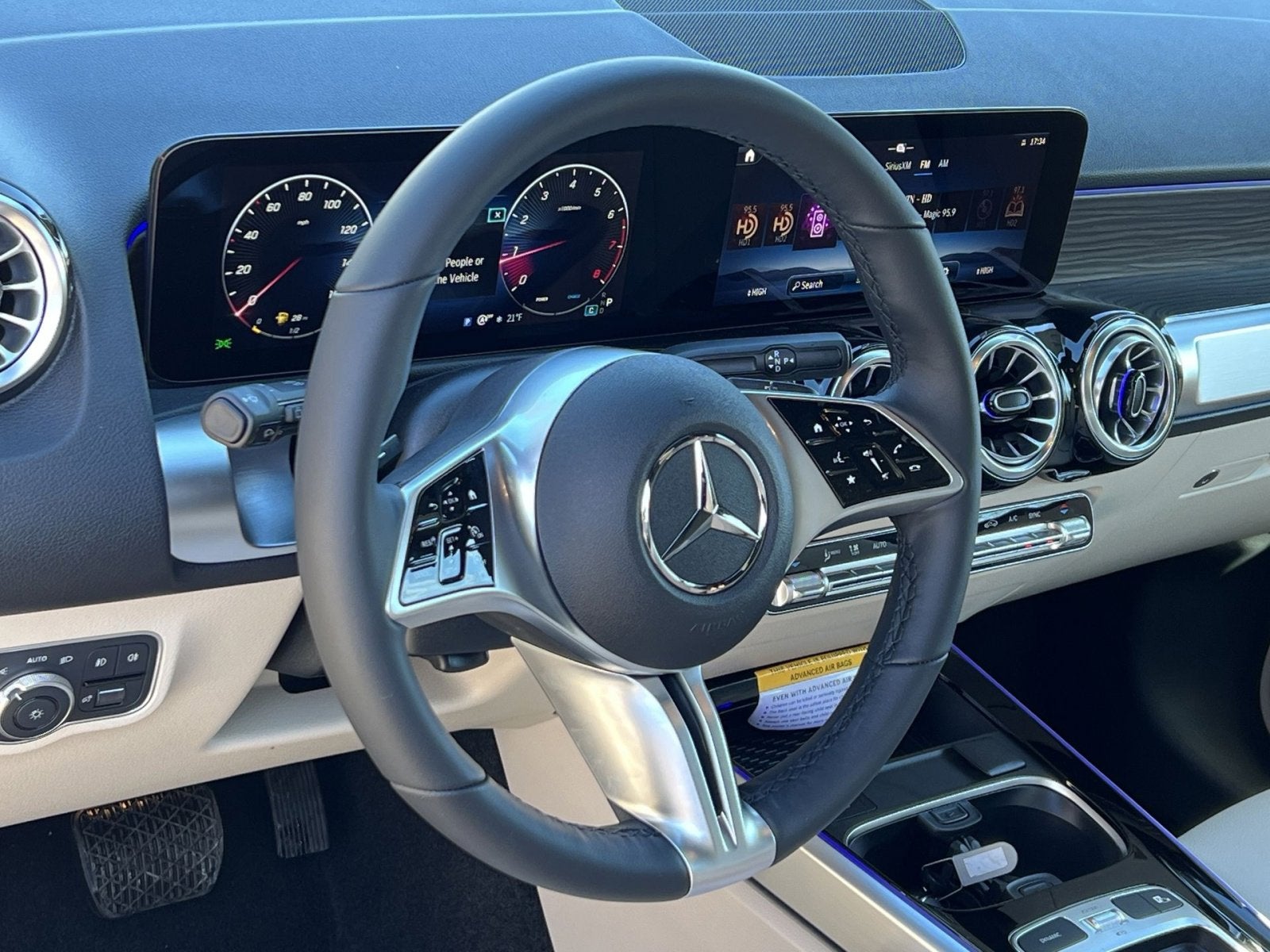 2026 Mercedes-Benz GLB GLB 250