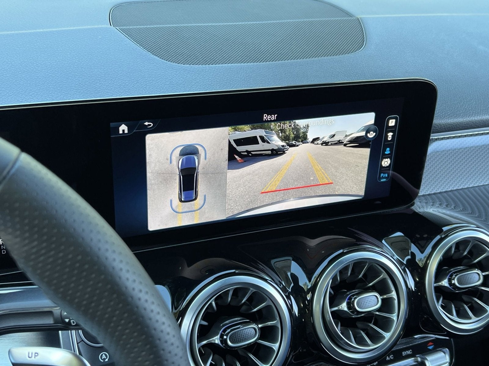 2025 Mercedes-Benz GLB GLB 35 AMG®