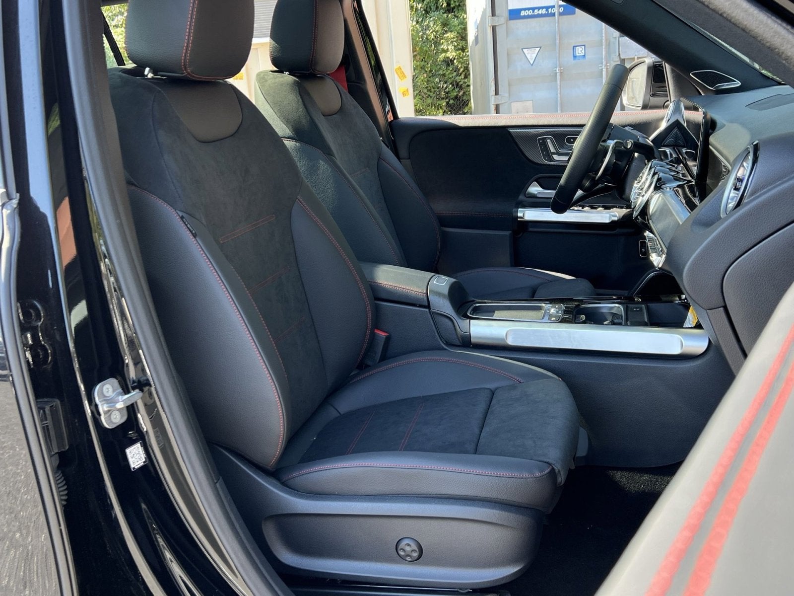 2025 Mercedes-Benz GLB GLB 35 AMG®