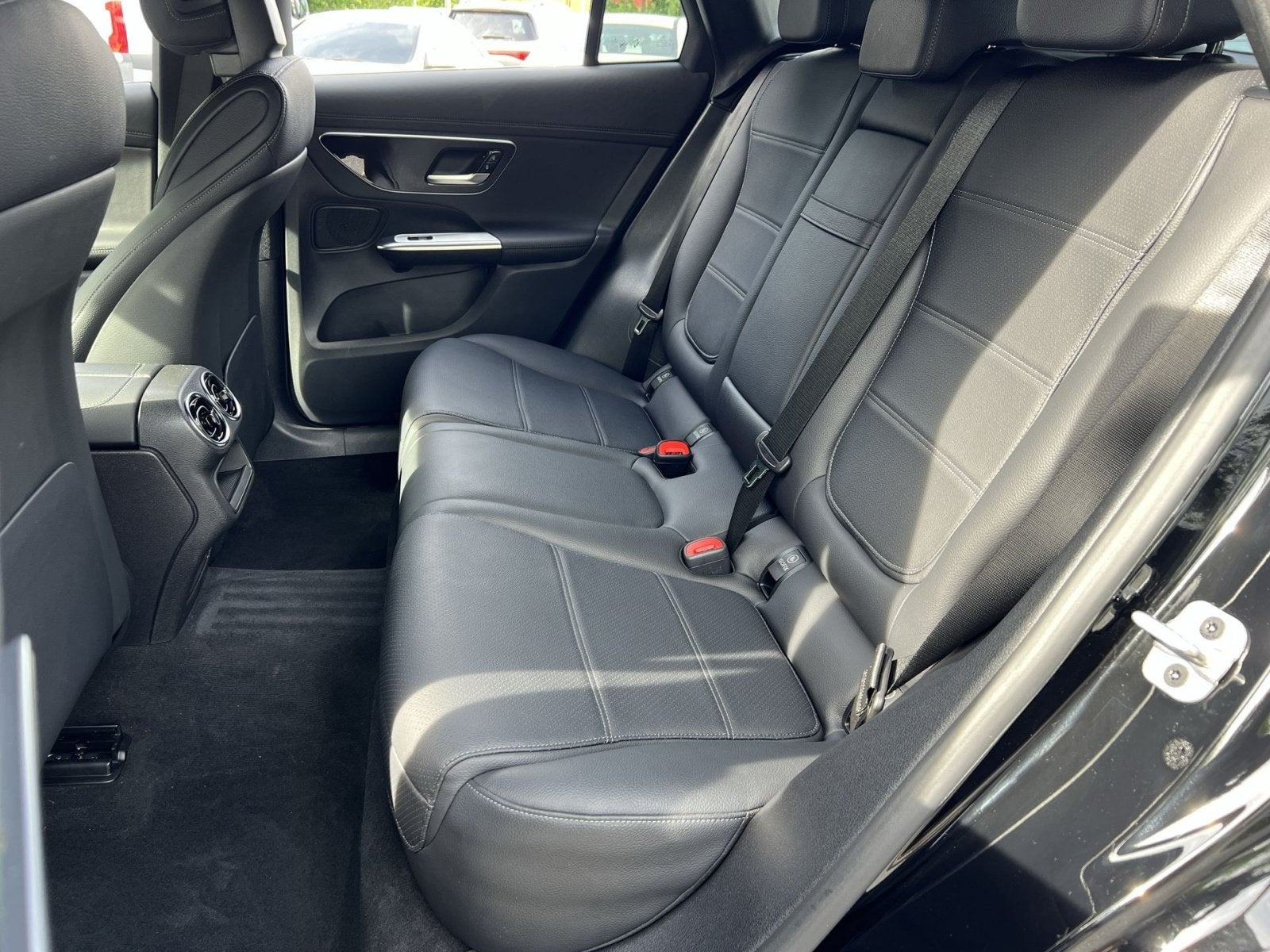 2023 Mercedes-Benz GLC GLC 300