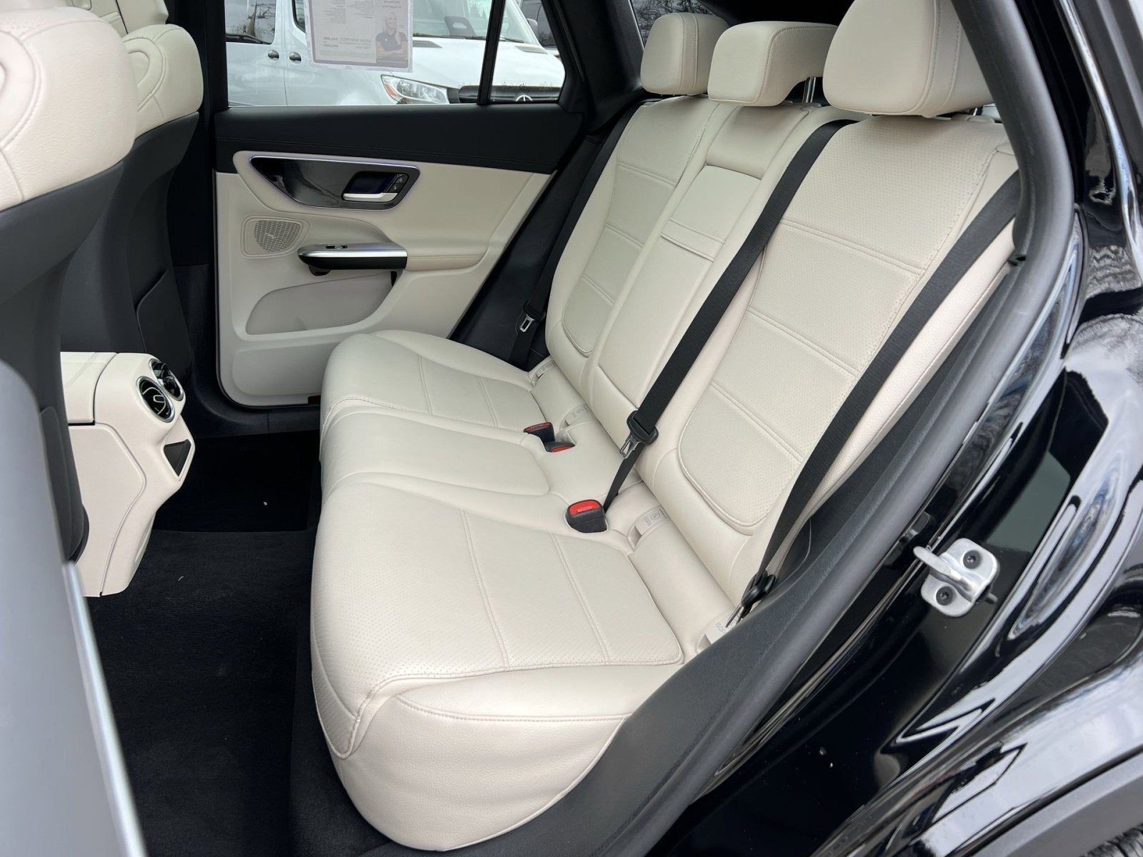 2024 Mercedes-Benz GLC GLC 300