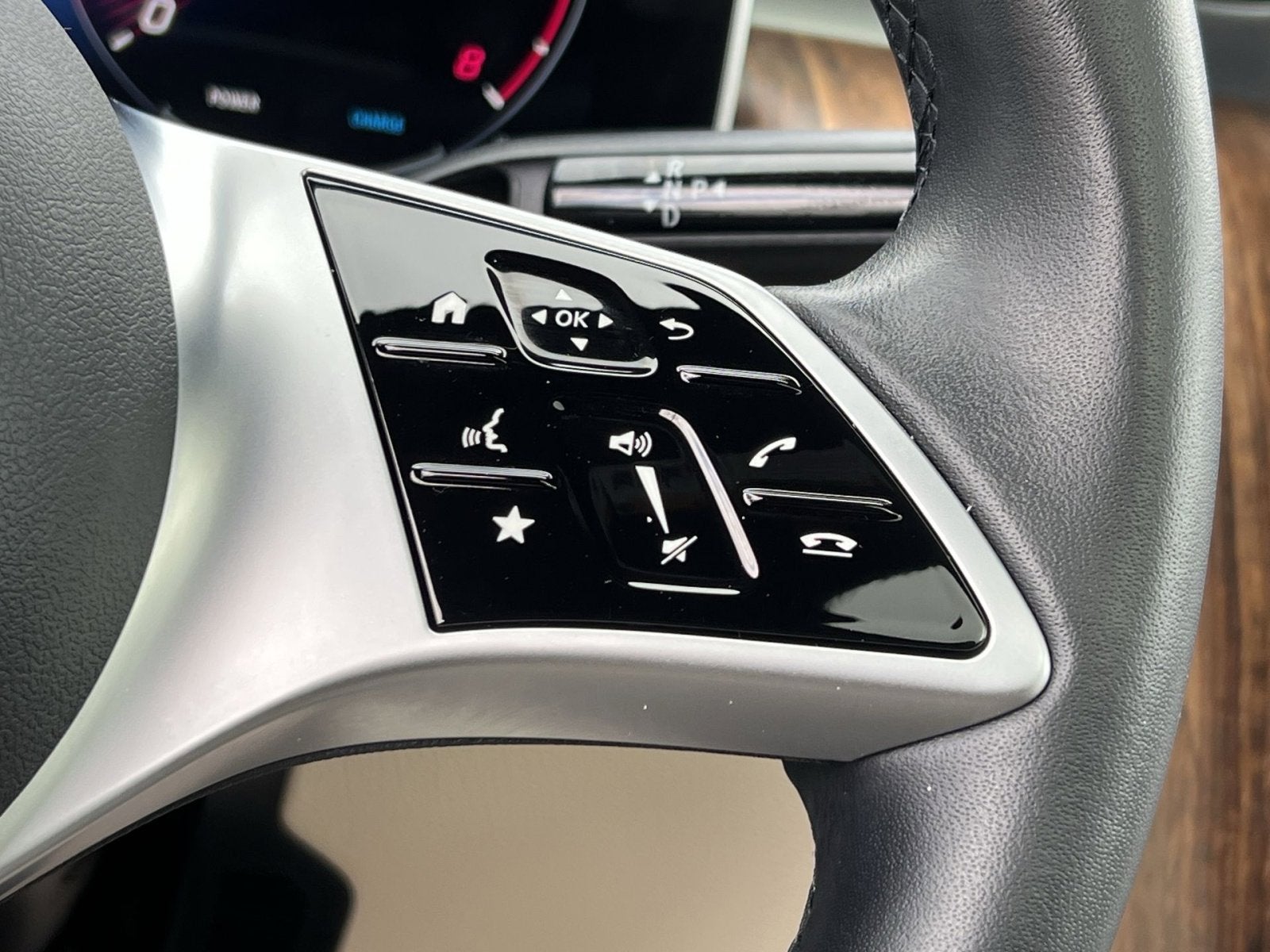 2024 Mercedes-Benz GLC GLC 300