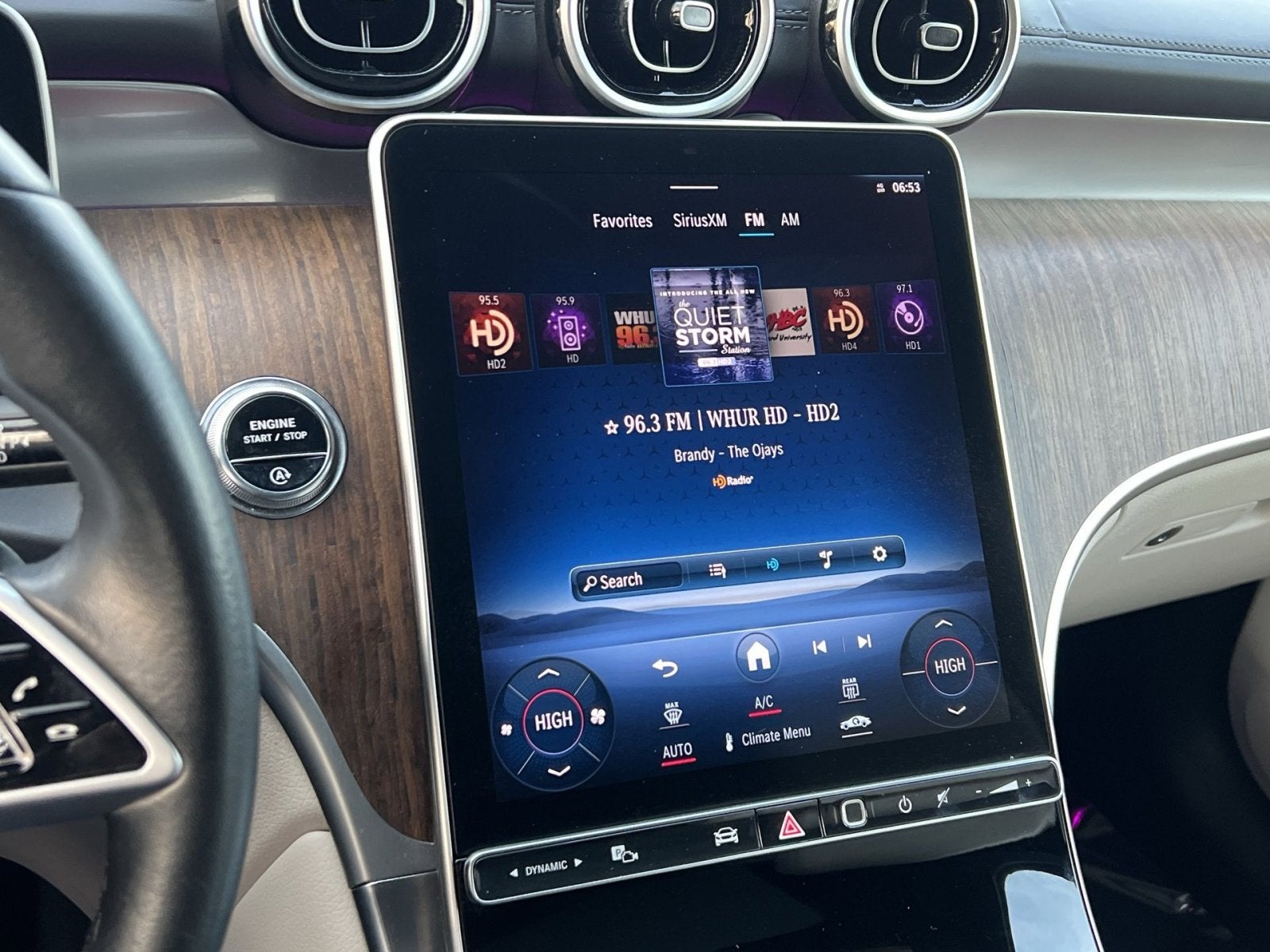 2024 Mercedes-Benz GLC GLC 300