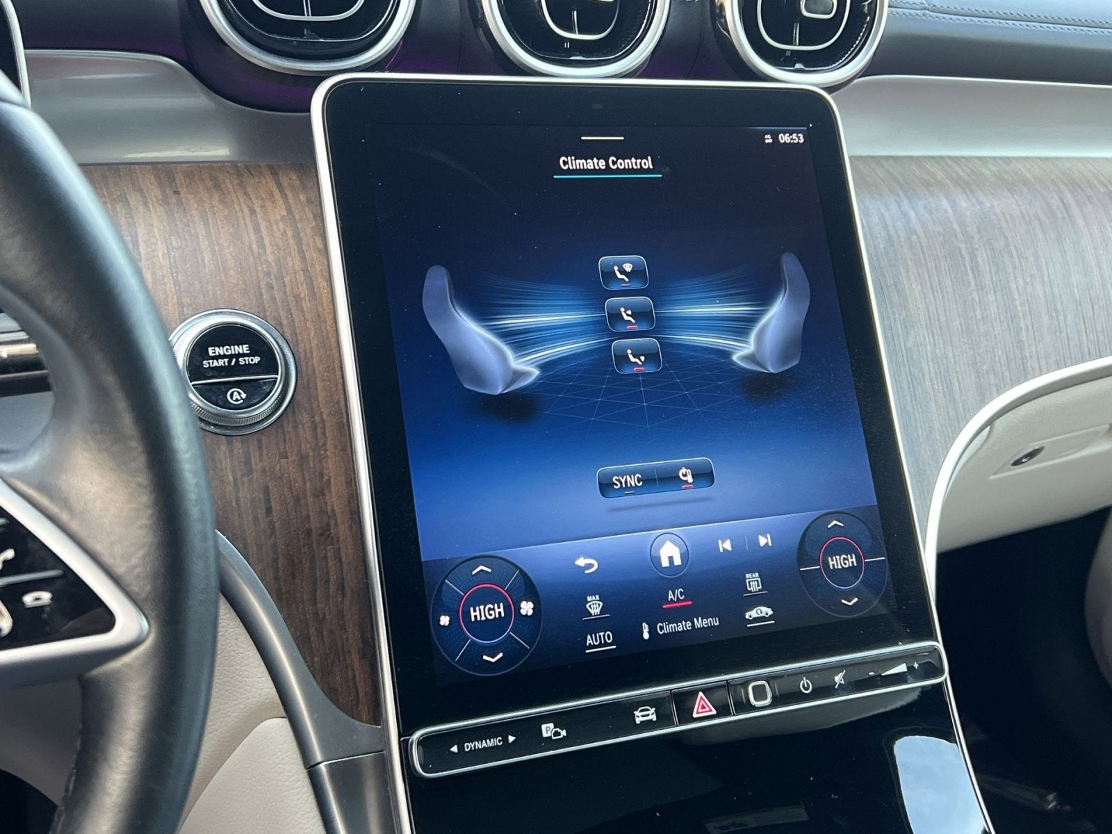 2024 Mercedes-Benz GLC GLC 300