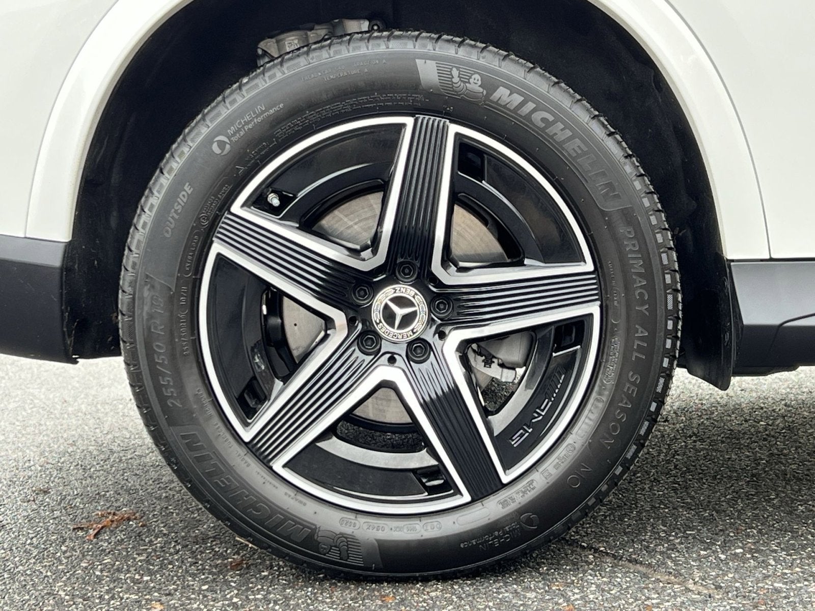 2025 Mercedes-Benz GLC GLC 300